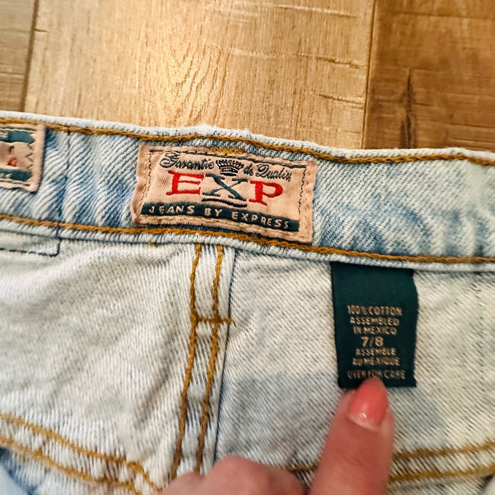 90’s Vintage Express High Rise Slim fit Women's Light Wash Jeans - Picture 2 of 6